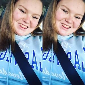 Meet your Posher, Tabitha